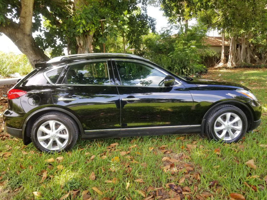 2009 INFINITI EX35 Image 6