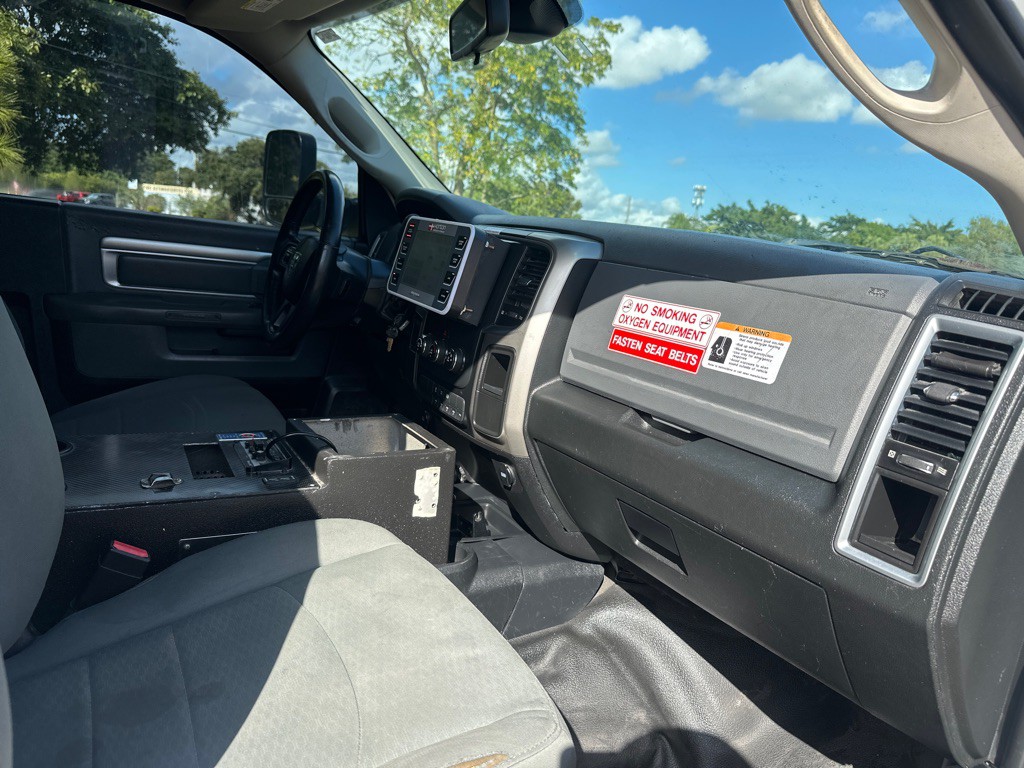 2015 RAM 5500 Image 14