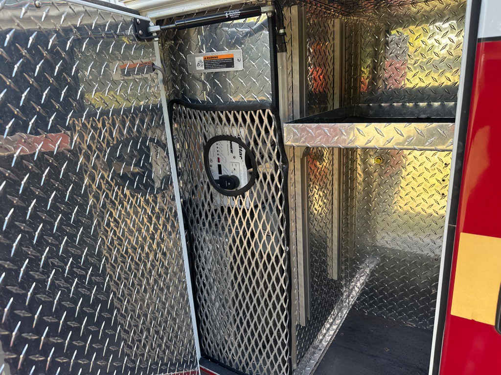 2015 RAM 5500 Image 23