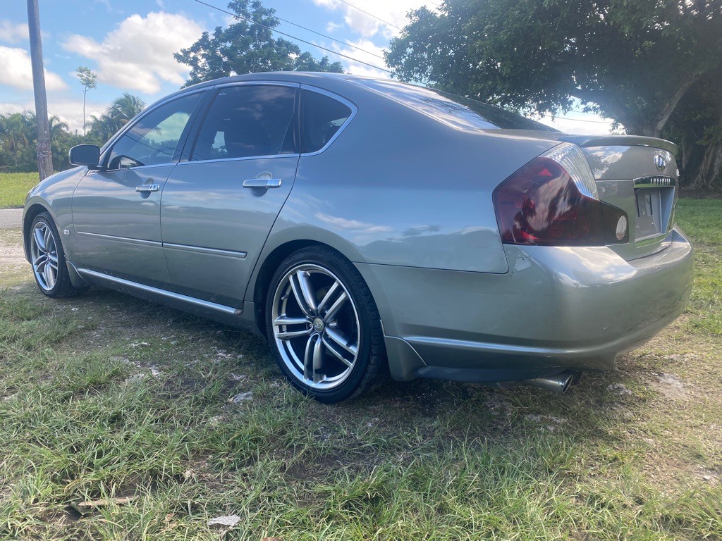 2007 INFINITI M35 Image 8