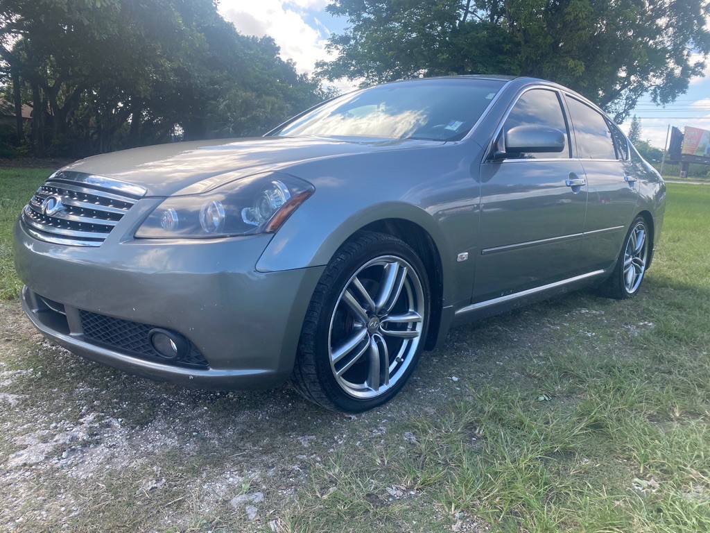 2007 INFINITI M35 Image 1