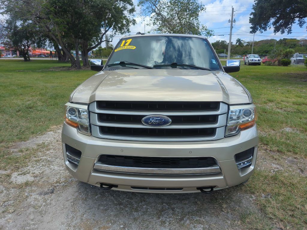 2017 Ford Expedition Image 2