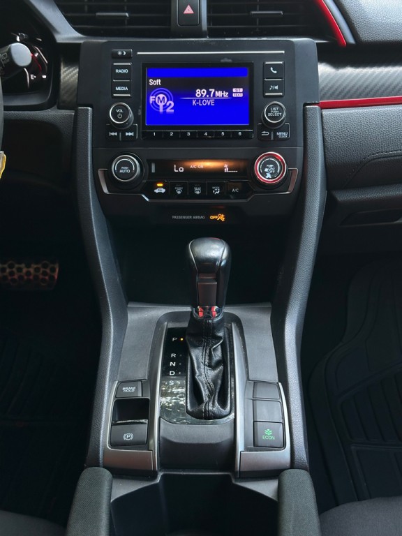 2017 Honda Civic Image 14