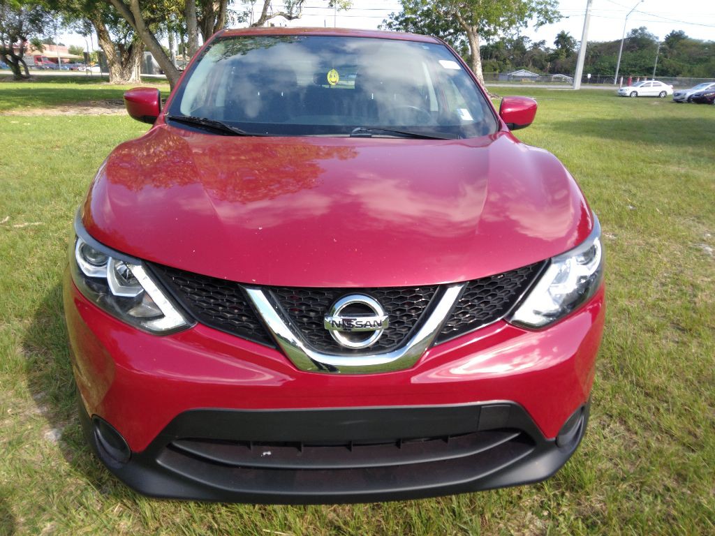 2017 Nissan Rogue Image 3