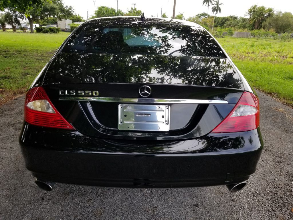 2008 Mercedes-Benz CLS-Class Image 5