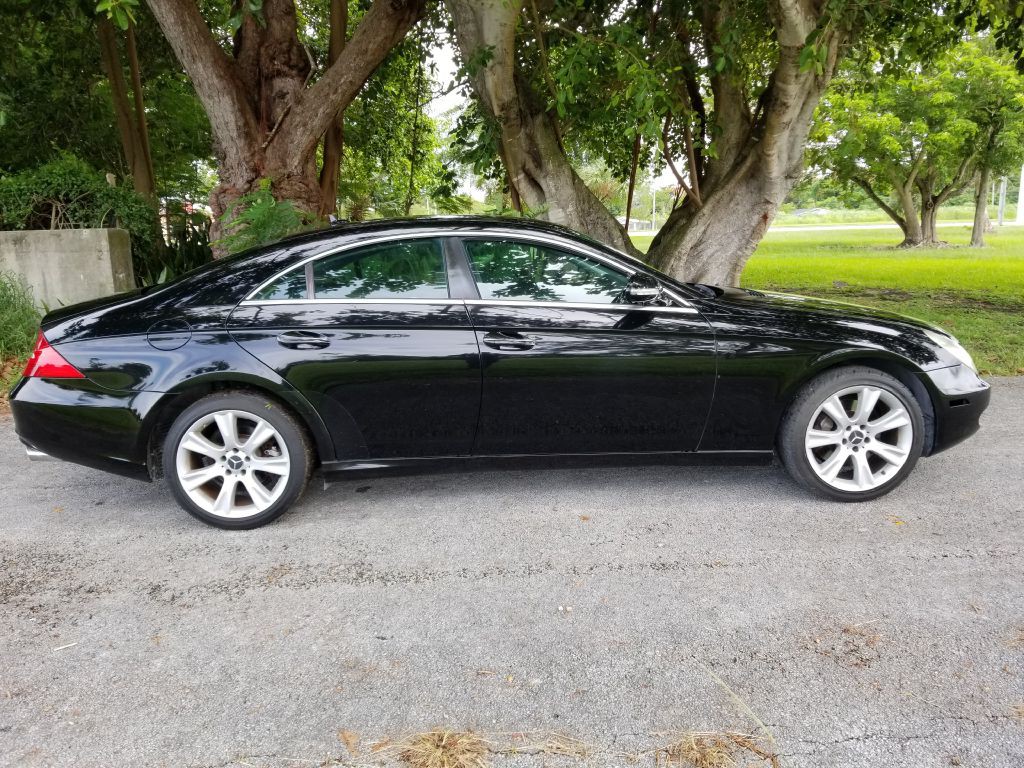 2008 Mercedes-Benz CLS-Class Image 7