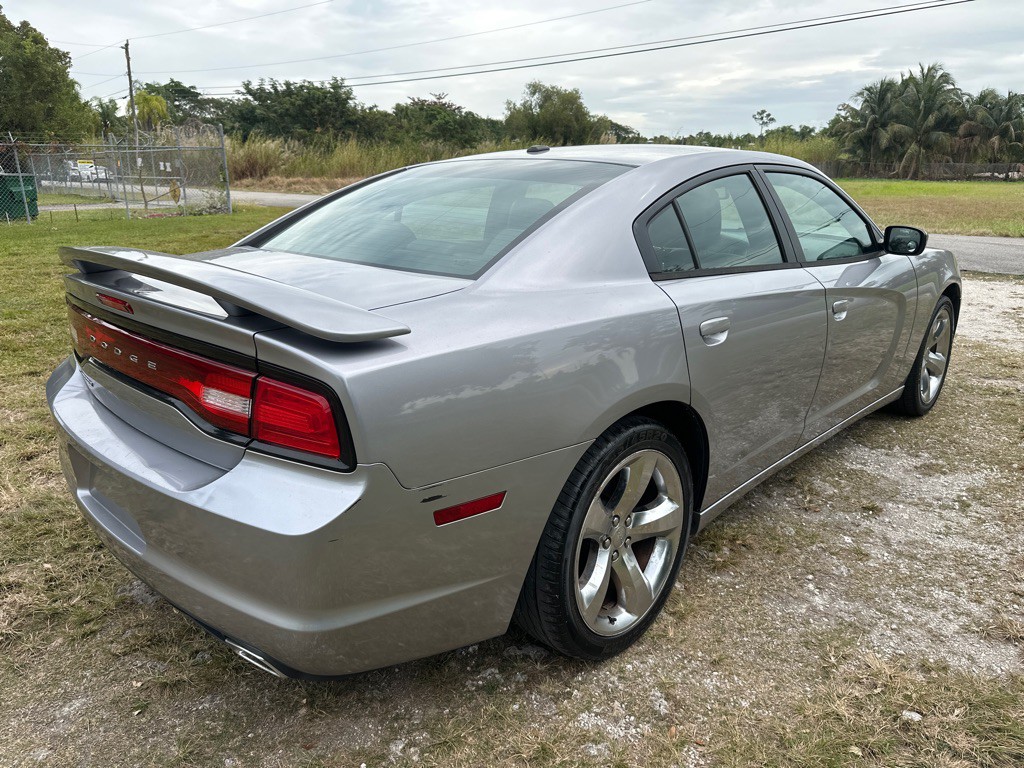 2014 Dodge Charger Image 5