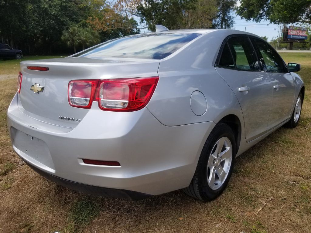 2016 Chevrolet Malibu Image 5