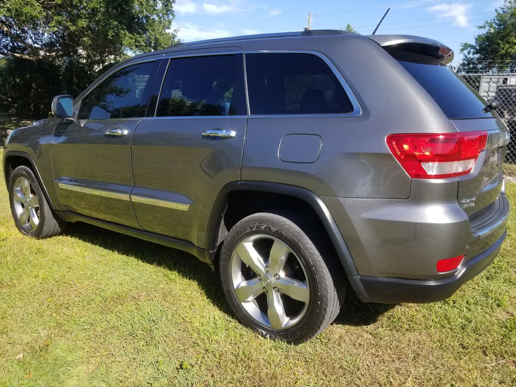 2013 Jeep Grand Cherokee Image 3