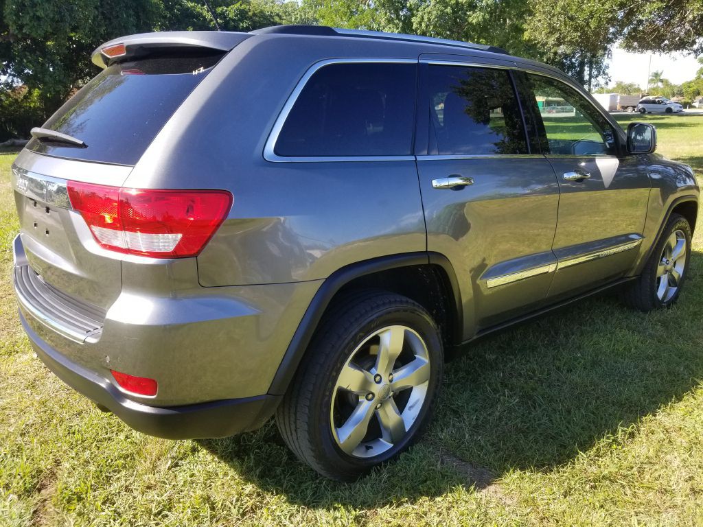 2013 Jeep Grand Cherokee Image 5