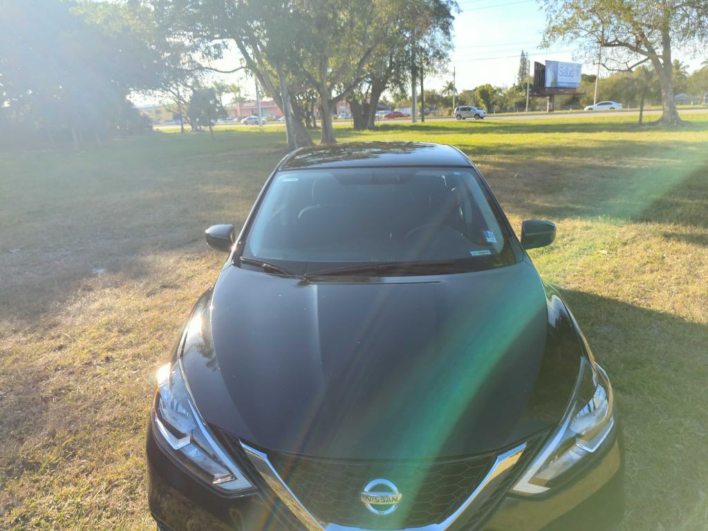 2017 Nissan Sentra Image 6