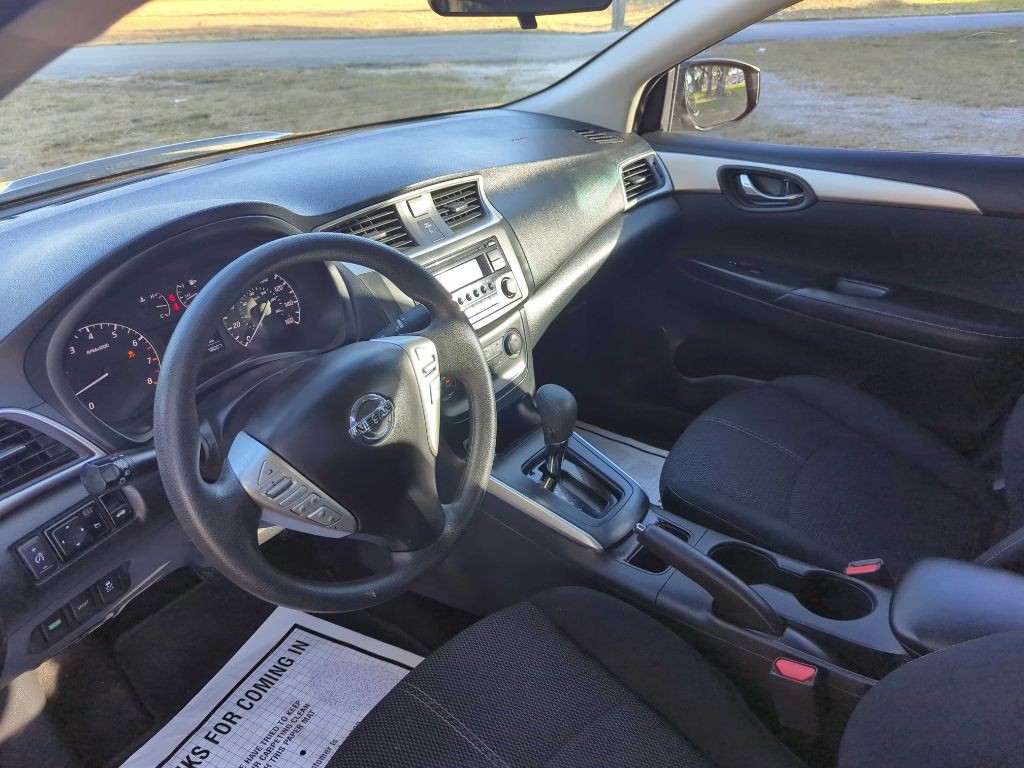 2017 Nissan Sentra Image 8