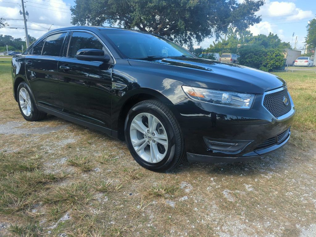 2016 Ford Taurus Image 3
