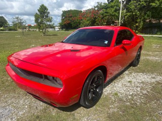 Image for 2014 Dodge Challenger SXT ID: 6339822