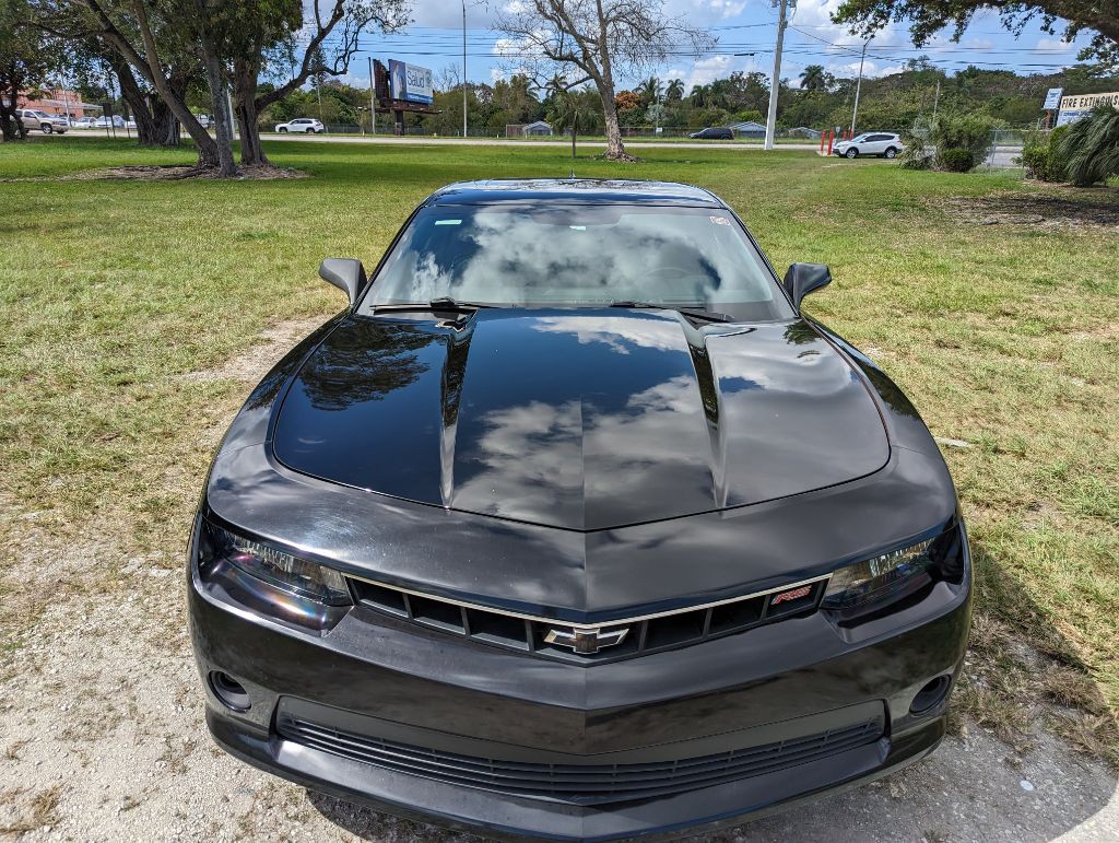 2015 Chevrolet Camaro Image 2
