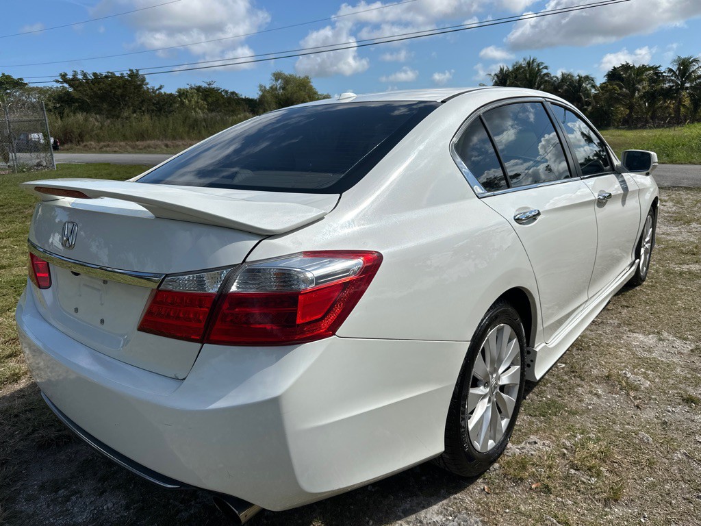 2015 Honda Accord Image 6