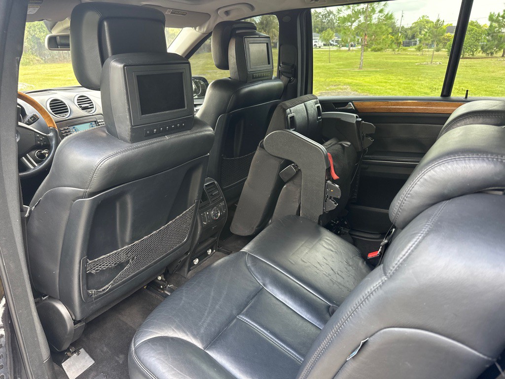 2007 Mercedes-Benz GL-Class Image 8
