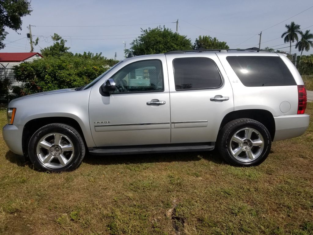 2014 Chevrolet Tahoe Image 1