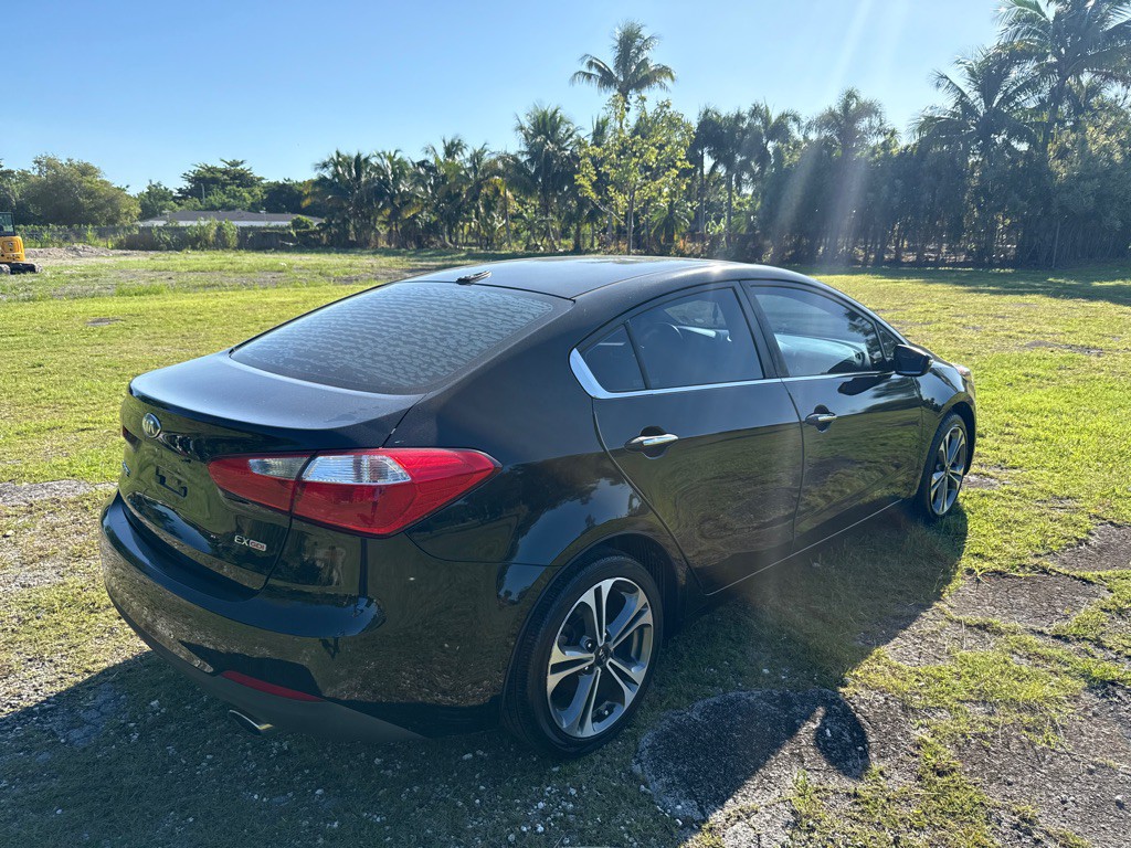 2016 Kia Forte Image 4