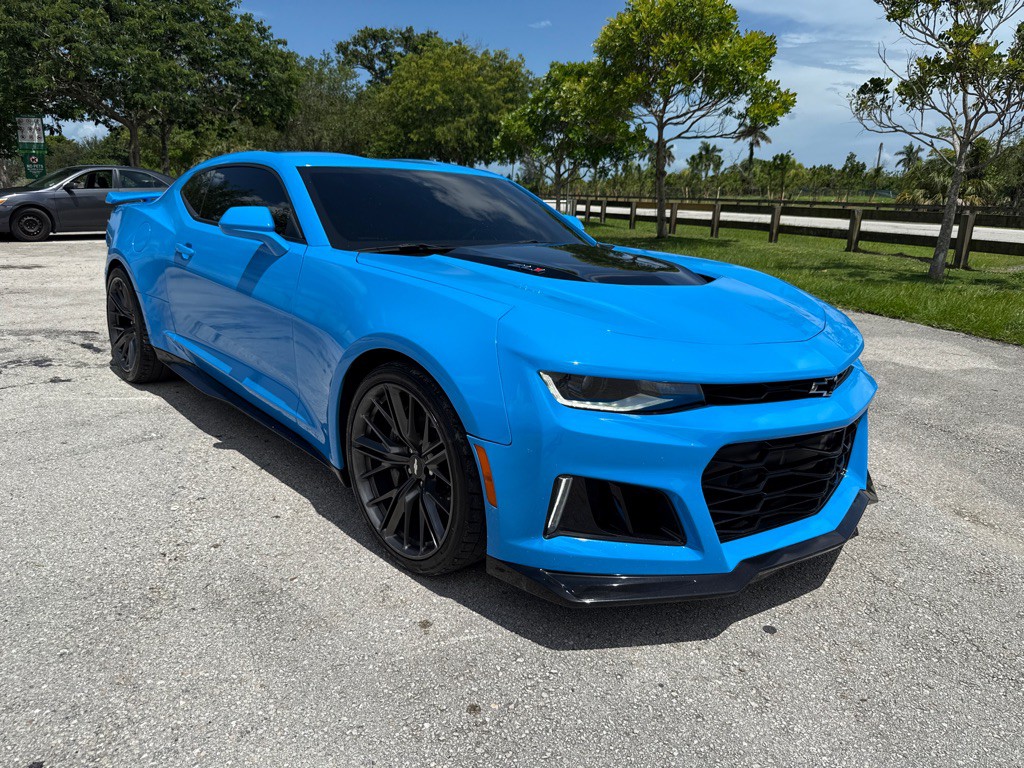 2022 Chevrolet Camaro Image 3