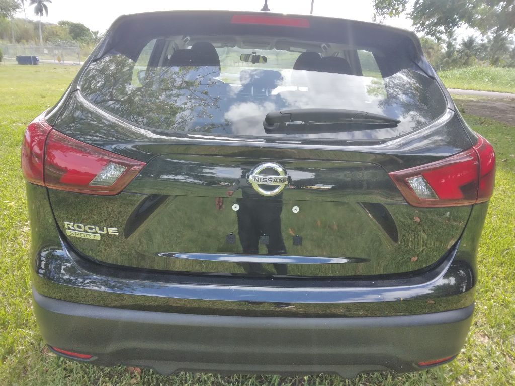 2019 Nissan Rogue Image 6