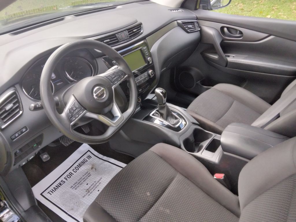 2019 Nissan Rogue Image 7