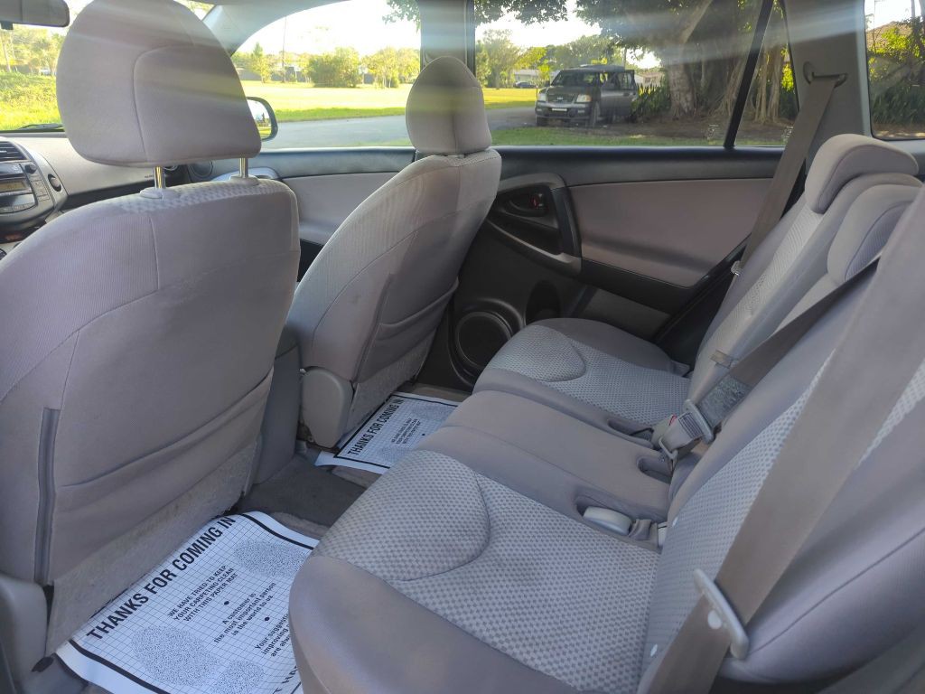 2007 Toyota Rav4 Image 8