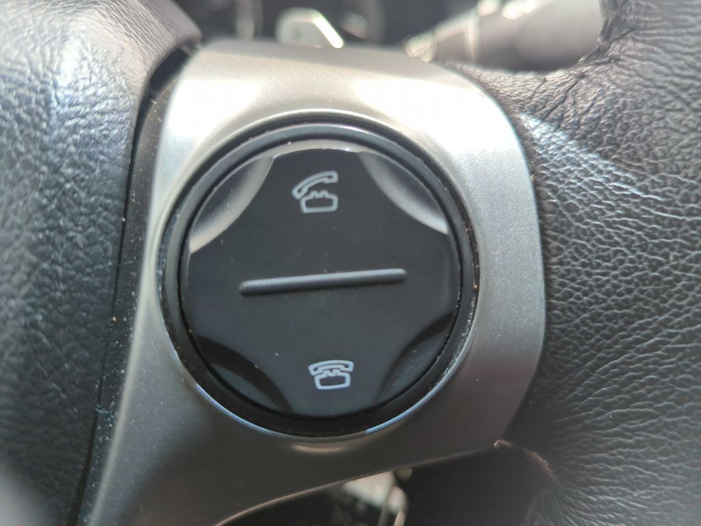 2012 Toyota Camry Image 15