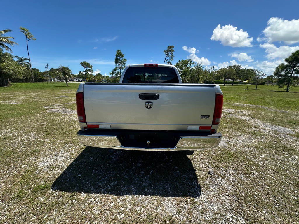 2005 Dodge Ram 1500 Image 3
