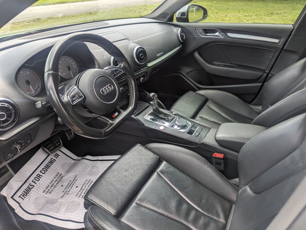 2016 Audi S3 Image 8