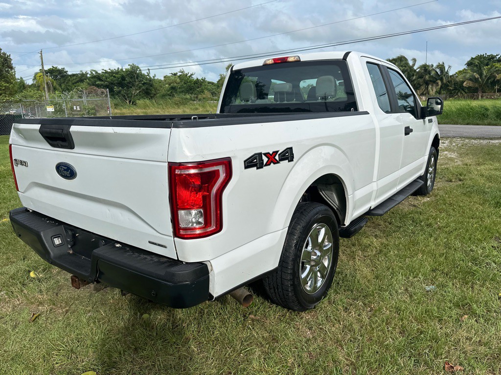 2015 Ford F-150 Image 4