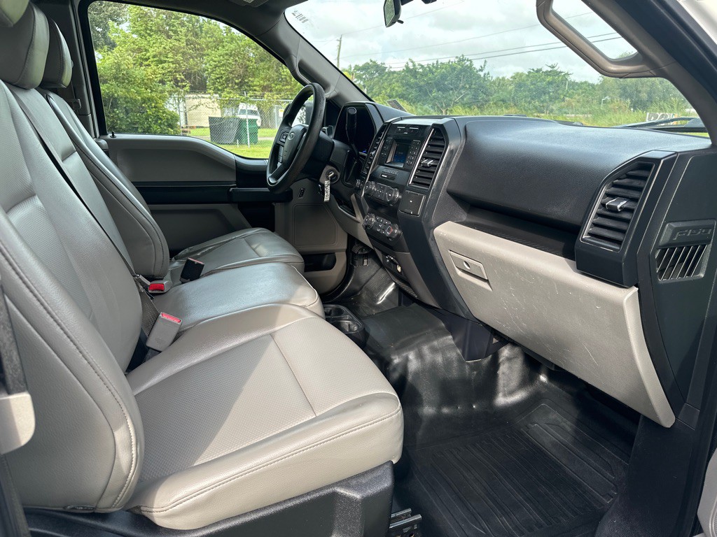 2015 Ford F-150 Image 9