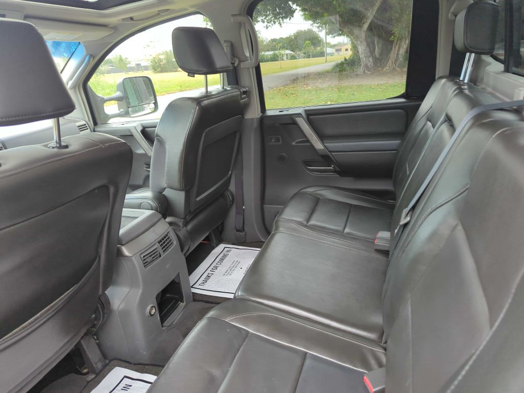 2006 Nissan Titan Image 7