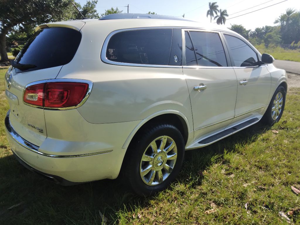 2015 Buick Enclave Image 4
