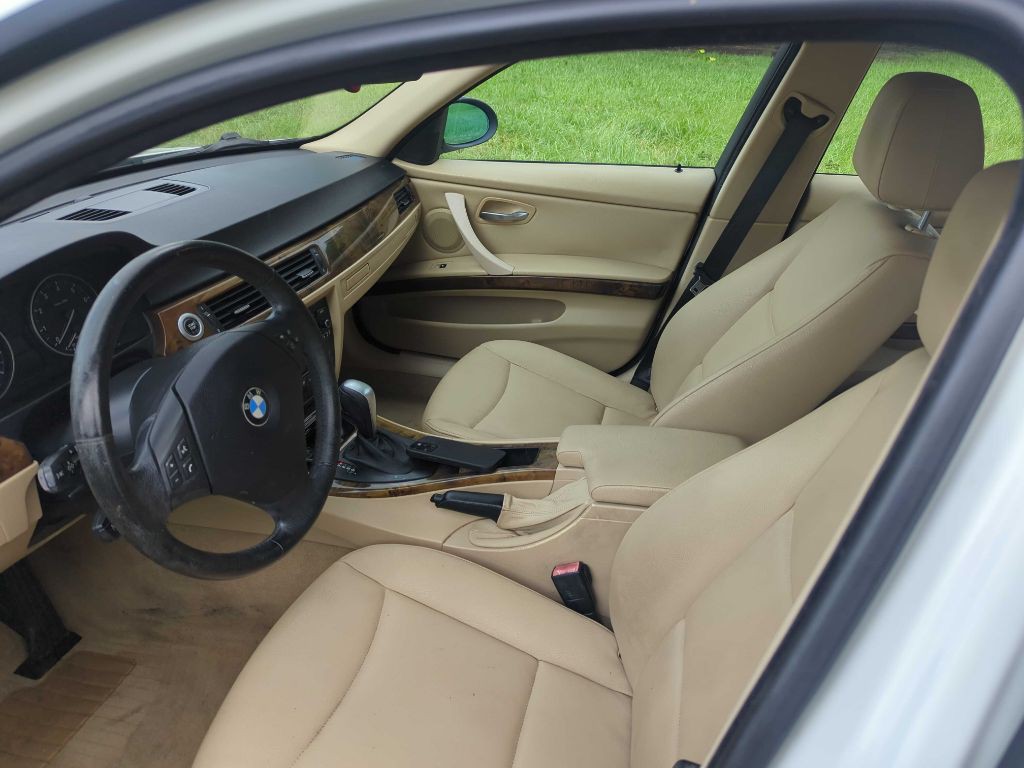 2008 BMW 3 Series Image 8