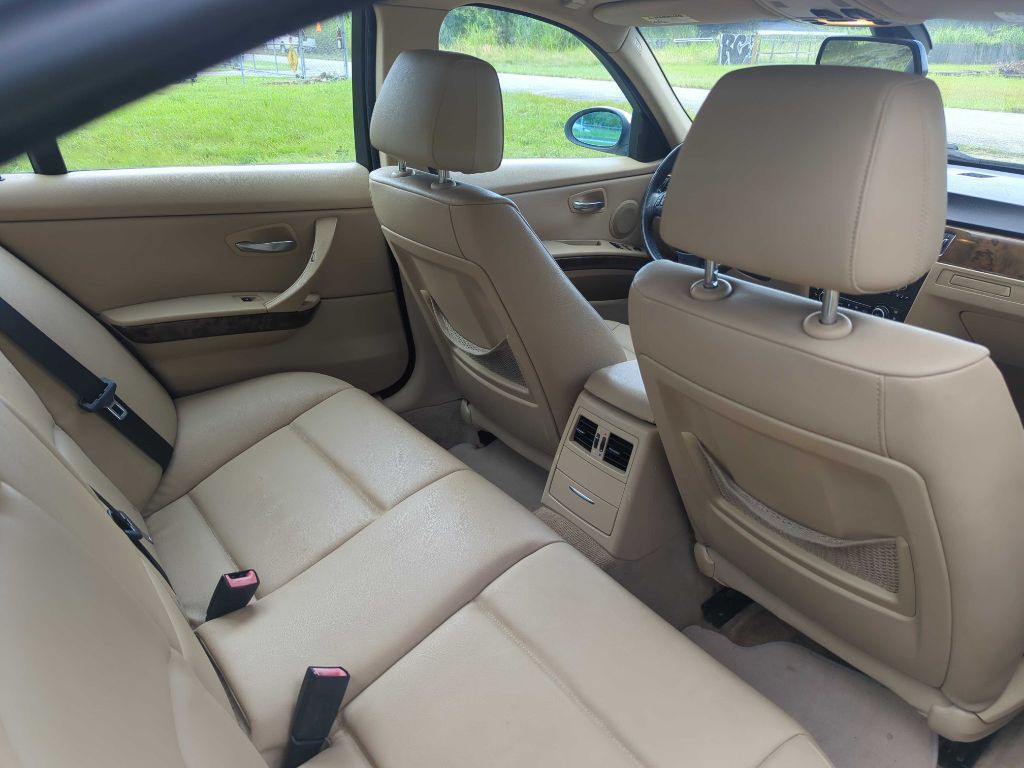 2008 BMW 3 Series Image 9