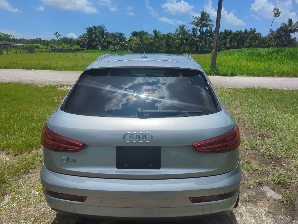 2016 Audi Q3 Image 5