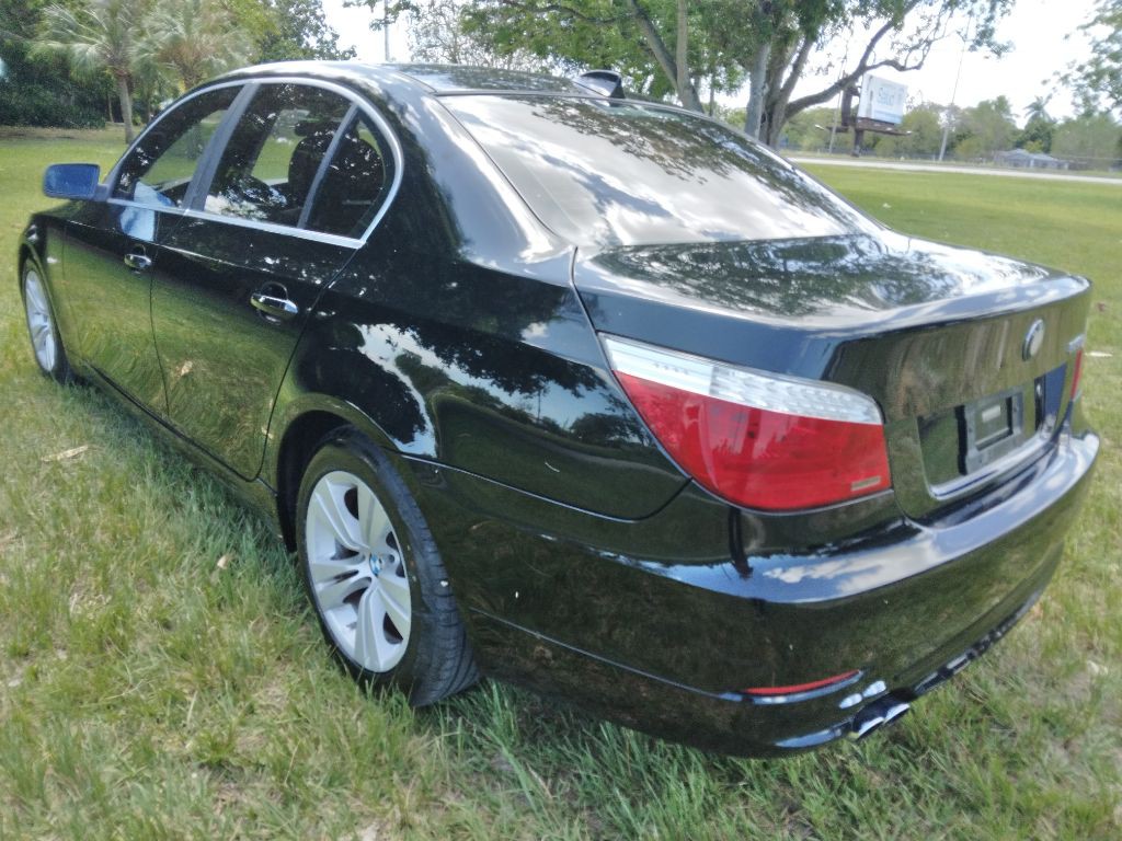2009 BMW 5 Series Image 4
