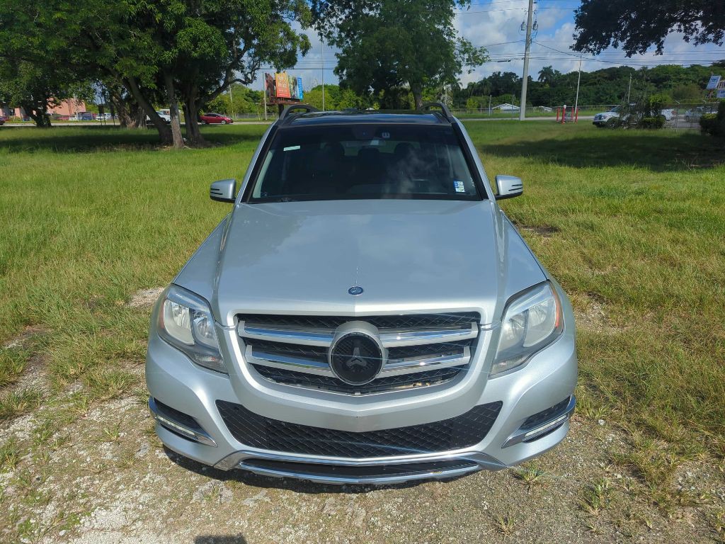 2013 Mercedes-Benz GLK-Class Image 2