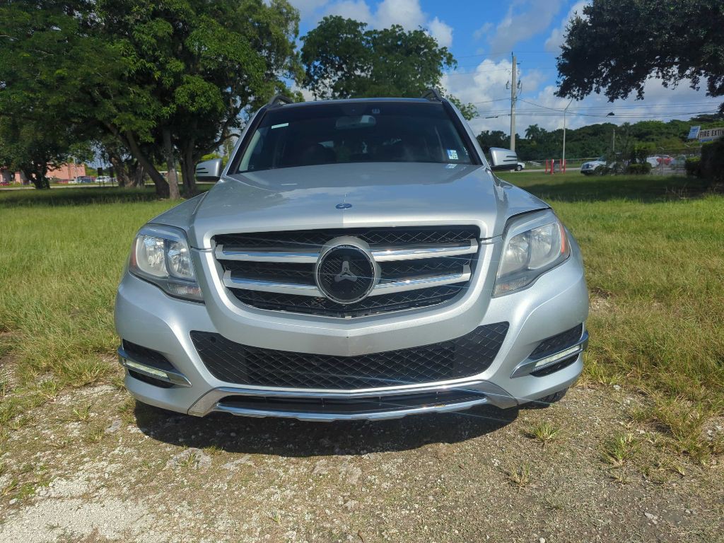 2013 Mercedes-Benz GLK-Class Image 3