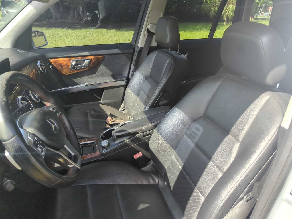 2013 Mercedes-Benz GLK-Class Image 10