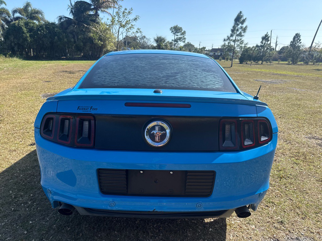 2014 Ford Mustang Image 5
