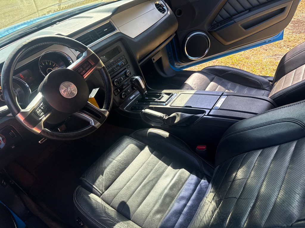 2014 Ford Mustang Image 8