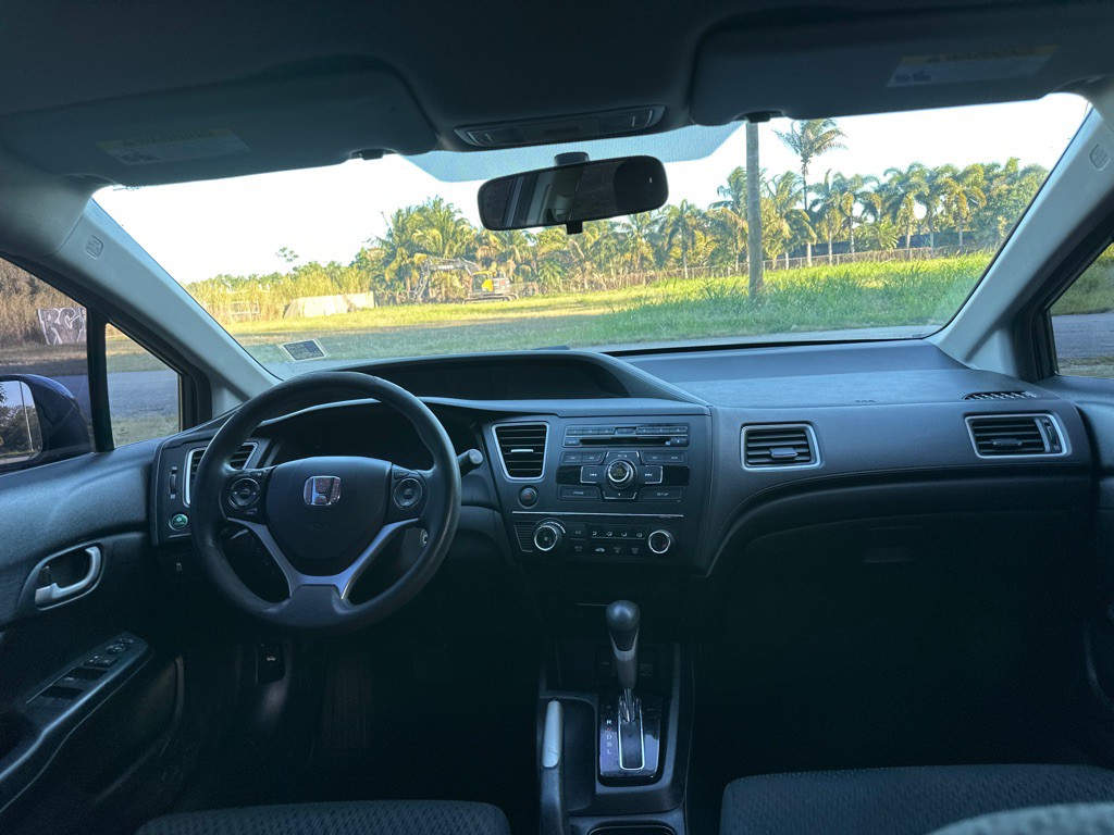 2015 Honda Civic Image 11