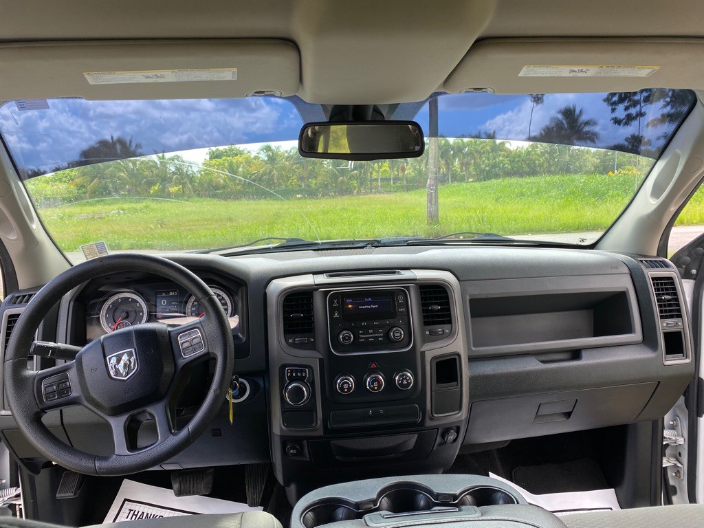 2014 RAM 1500 Image 9