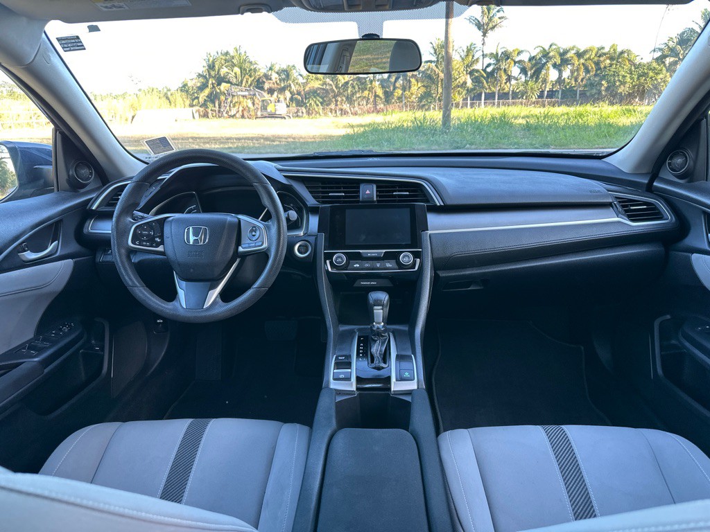 2018 Honda Civic Image 13