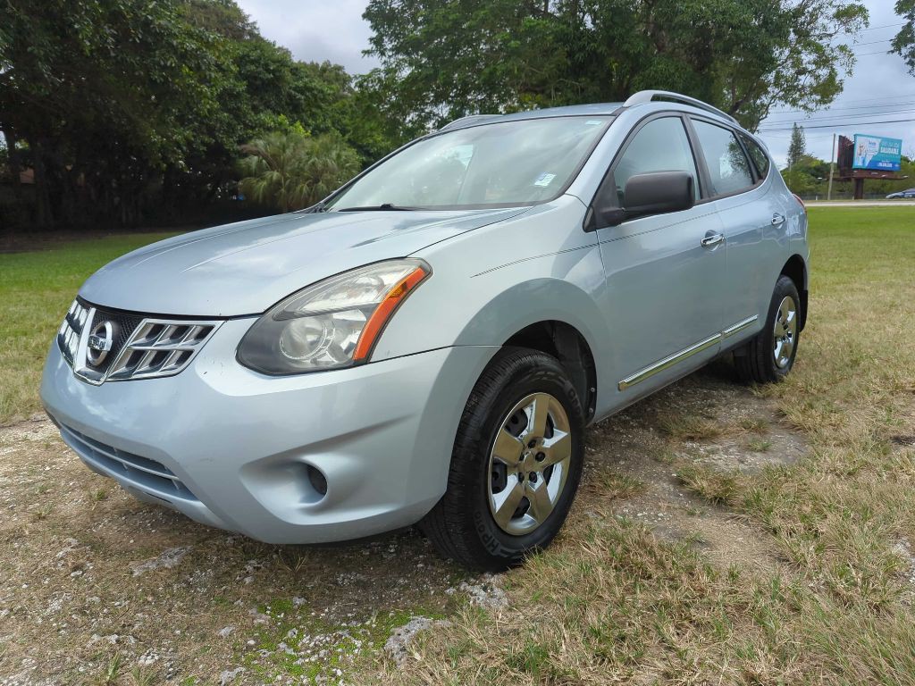 2015 Nissan Rogue Image 1