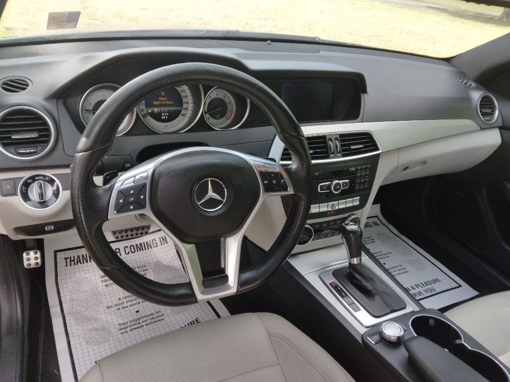 2013 Mercedes-Benz C-Class Image 7