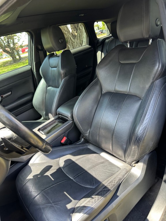 2019 Land Rover Range Rover Evoque Image 8