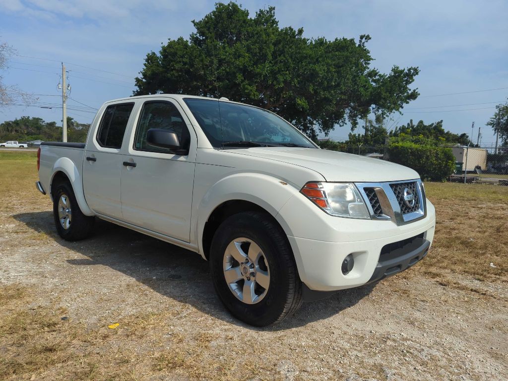 2013 Nissan Frontier Image 3